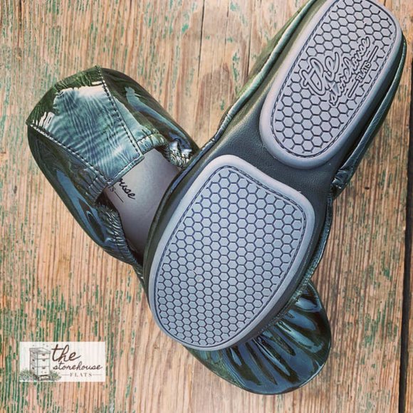 Storehouse Flats Patent Evergreen - Picture 8 of 10